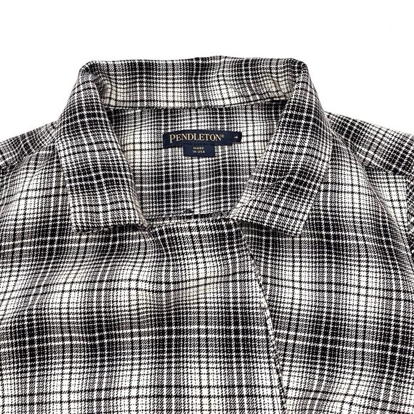 Pendleton Women’s Black/White‎ Double Breasted 100% Virgin Wool Top Size 4 - Picture 6 of 6